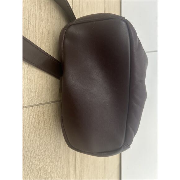First Edition Brown Leather Shoulder Bag - Picture 5 of 6
